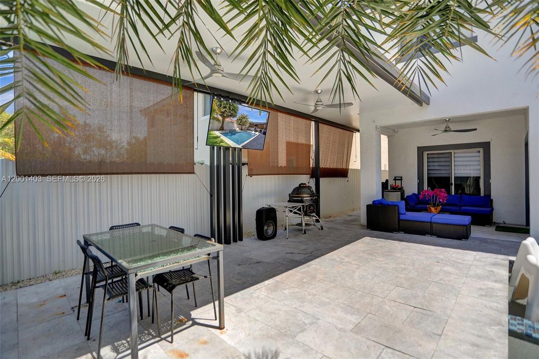 Active With Contract: $730,000 (4 beds, 3 baths, 2581 Square Feet)