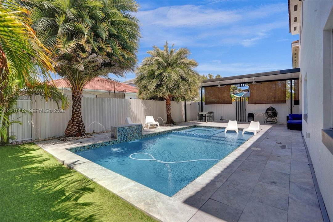 Active With Contract: $730,000 (4 beds, 3 baths, 2581 Square Feet)