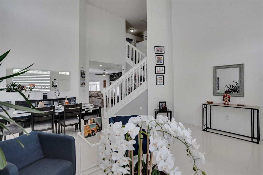 Active With Contract: $730,000 (4 beds, 3 baths, 2581 Square Feet)