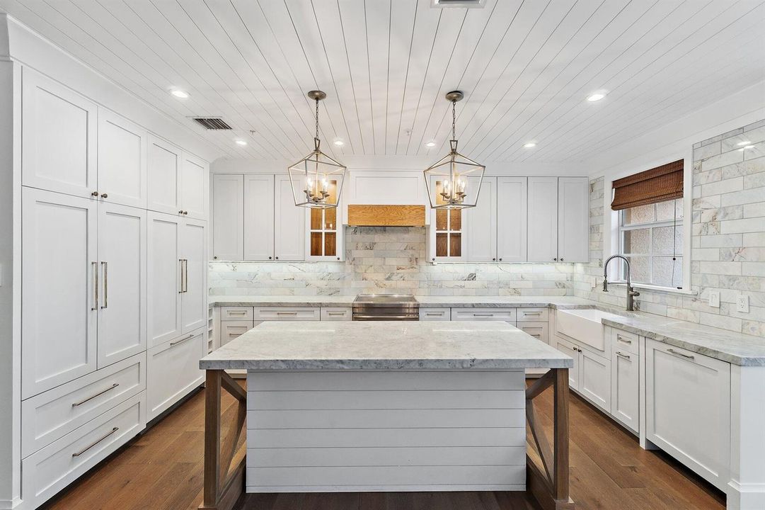 050-2715RavellaWay-PalmBeachGardens-SMAL