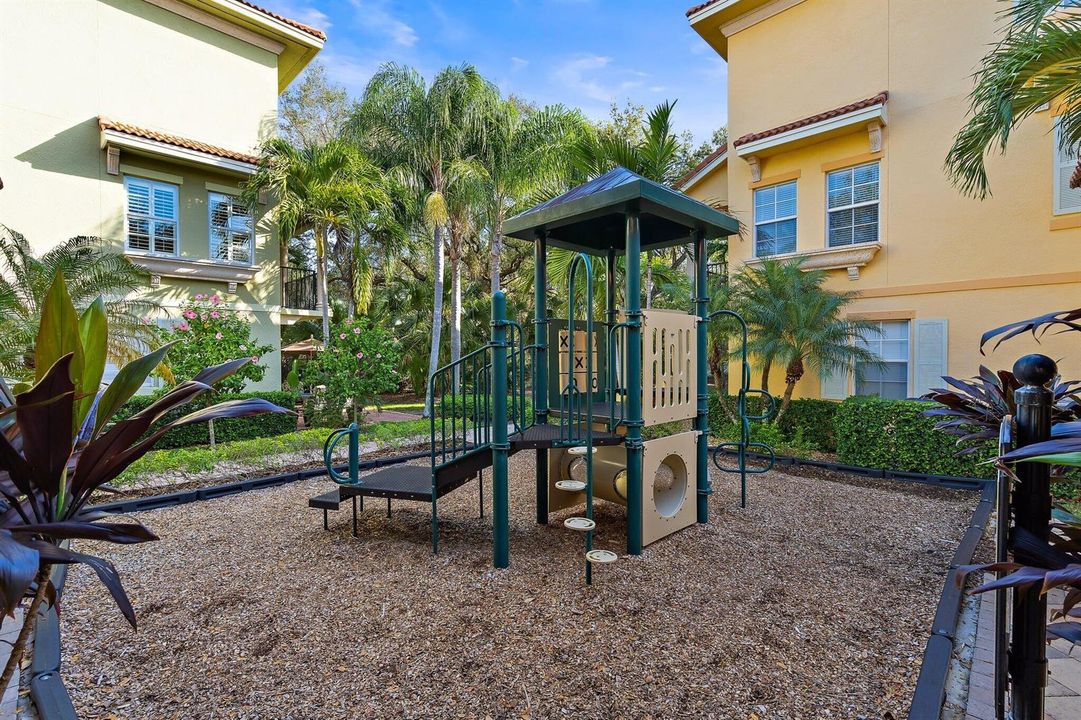 084-2715RavellaWay-PalmBeachGardens-SMAL