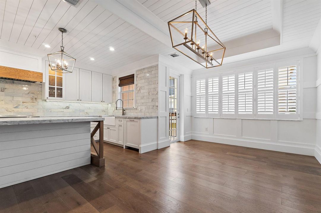 055-2715RavellaWay-PalmBeachGardens-SMAL
