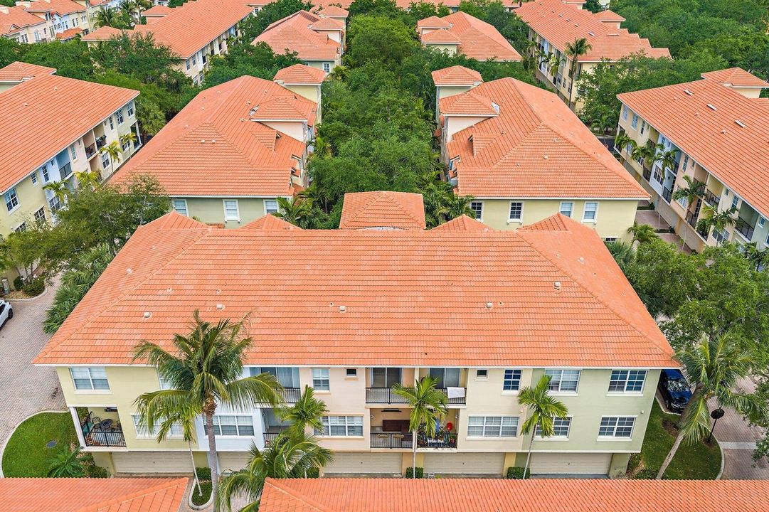 006-2715RavellaWay-PalmBeachGardens-SMAL