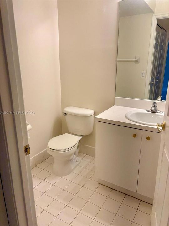 Active With Contract: $3,100 (3 beds, 2 baths, 1398 Square Feet)