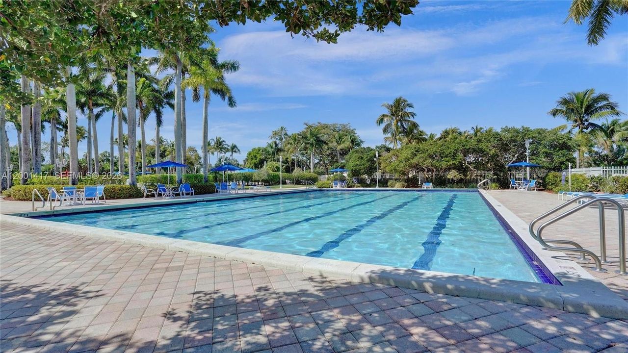 Active With Contract: $3,100 (3 beds, 2 baths, 1398 Square Feet)