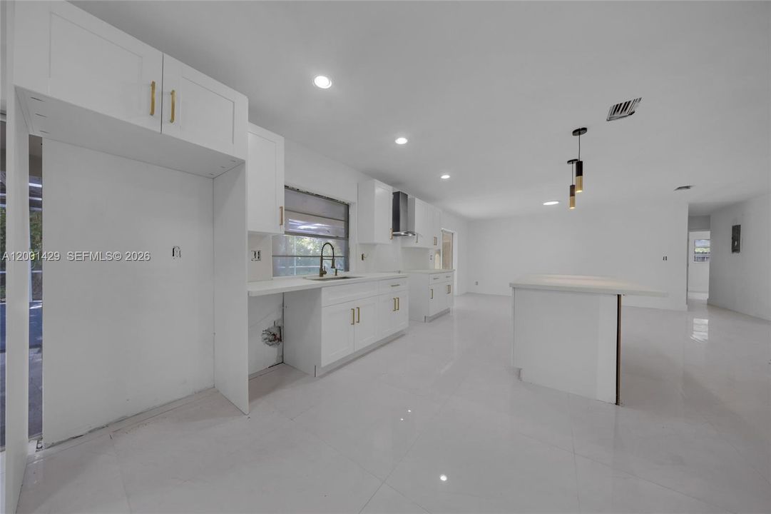 Active With Contract: $559,950 (4 beds, 2 baths, 1930 Square Feet)