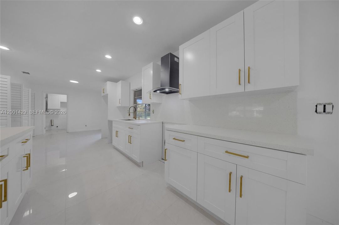 Active With Contract: $559,950 (4 beds, 2 baths, 1930 Square Feet)