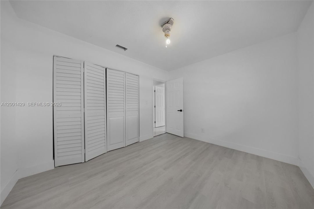 Active With Contract: $559,950 (4 beds, 2 baths, 1930 Square Feet)