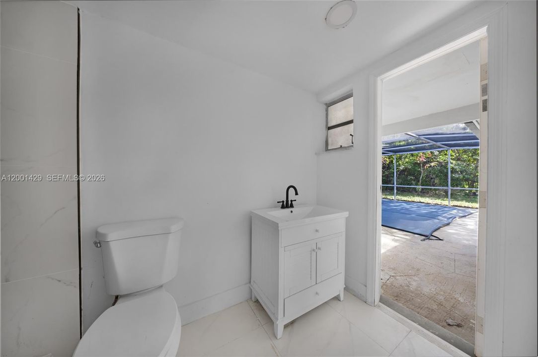 Active With Contract: $559,950 (4 beds, 2 baths, 1930 Square Feet)