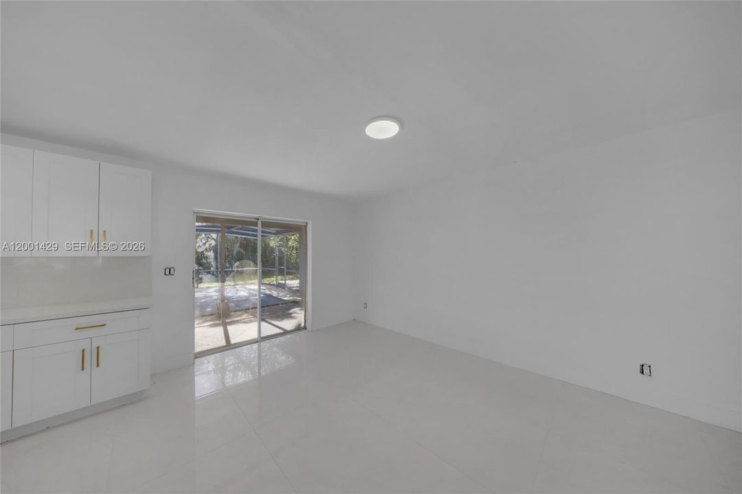 Active With Contract: $559,950 (4 beds, 2 baths, 1930 Square Feet)