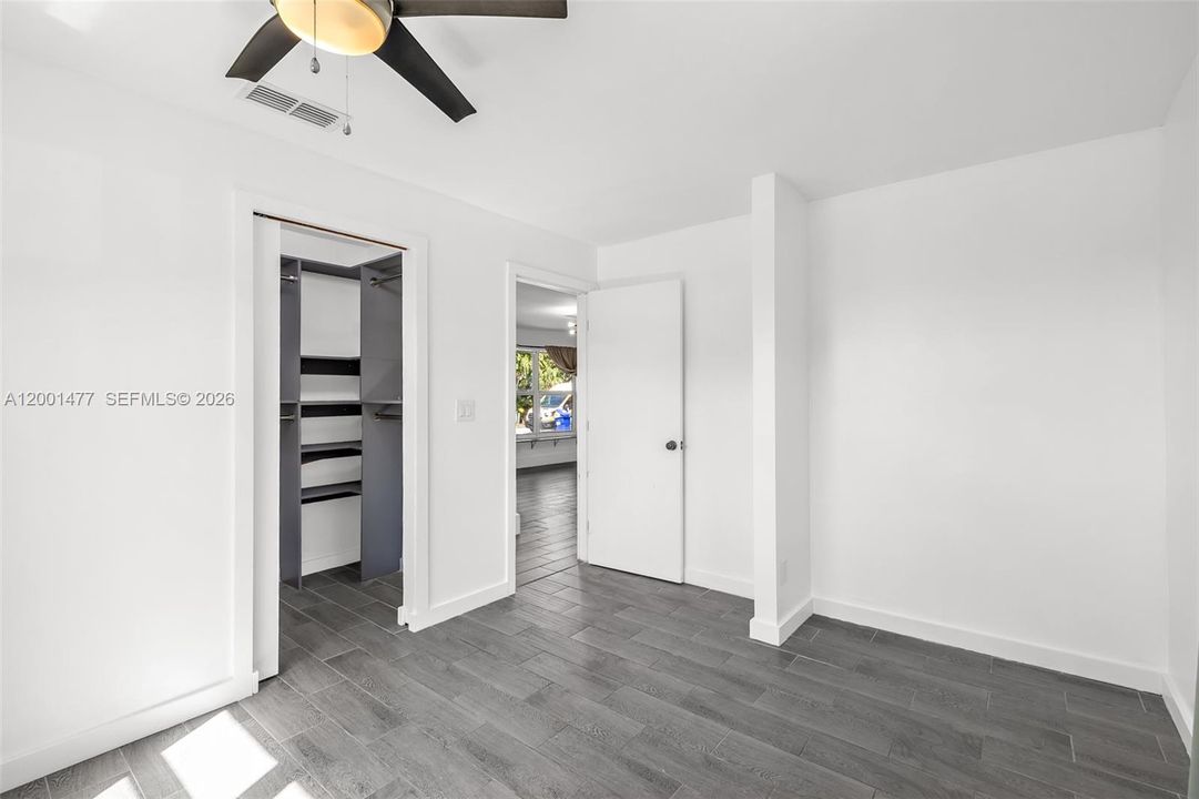 На продажу: $489,999 (3 спален, 2 ванн, 1117 Квадратных фут)