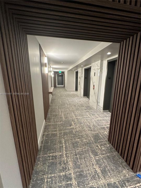 合同活跃: $15,000 (3 贝兹, 2 浴室, 1761 平方英尺)