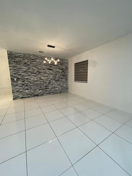 В аренду: $5,900 (4 спален, 3 ванн, 2306 Квадратных фут)