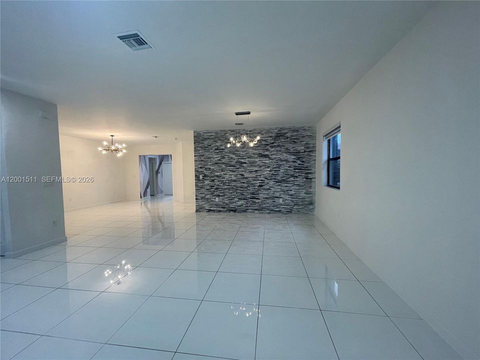 В аренду: $5,900 (4 спален, 3 ванн, 2306 Квадратных фут)