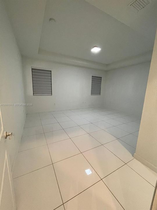 В аренду: $5,900 (4 спален, 3 ванн, 2306 Квадратных фут)