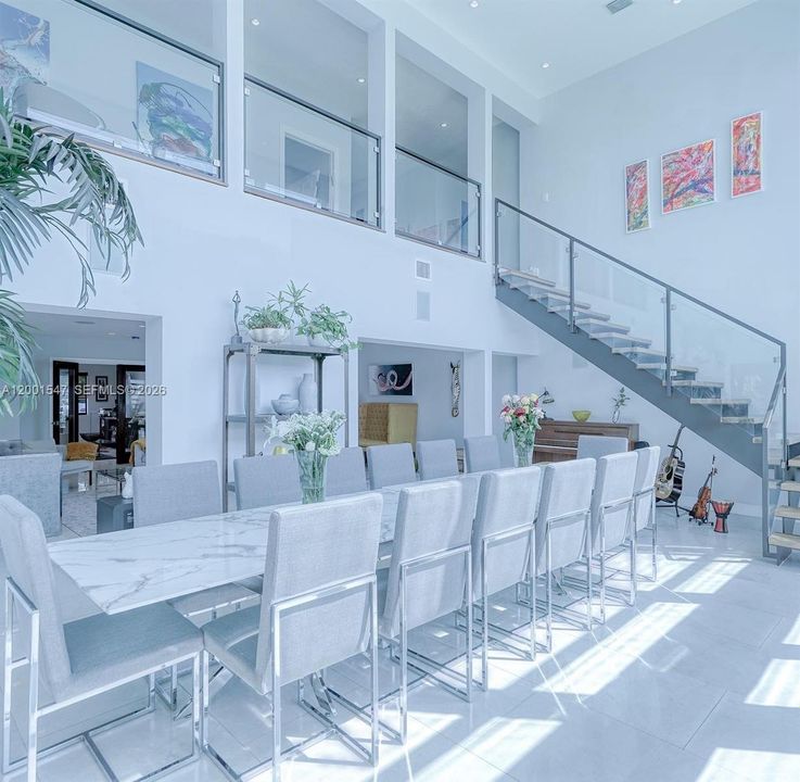Недавно арендовано: $38,000 (8 спален, 6 ванн, 5808 Квадратных фут)
