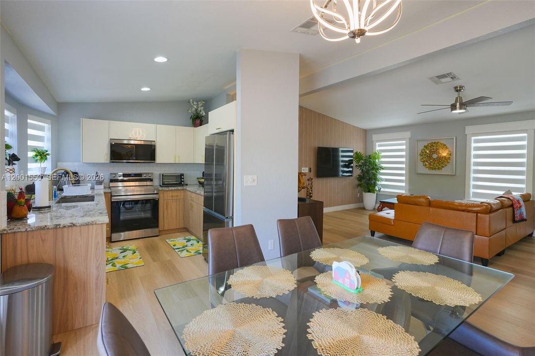 For Sale: $980,000 (4 beds, 3 baths, 2054 Square Feet)