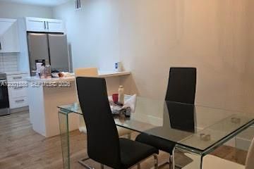 Recientemente alquilado: $2,750 (3 camas, 1 baños, 2346 Pies cuadrados)