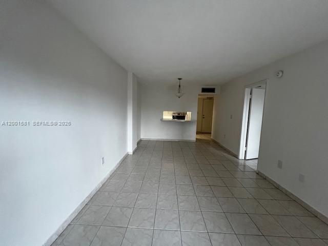LIVING / DINING AREA