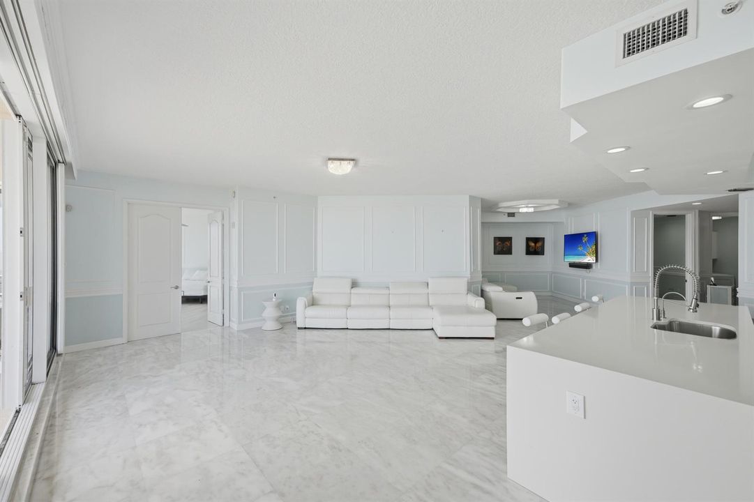 BeachCondo_018