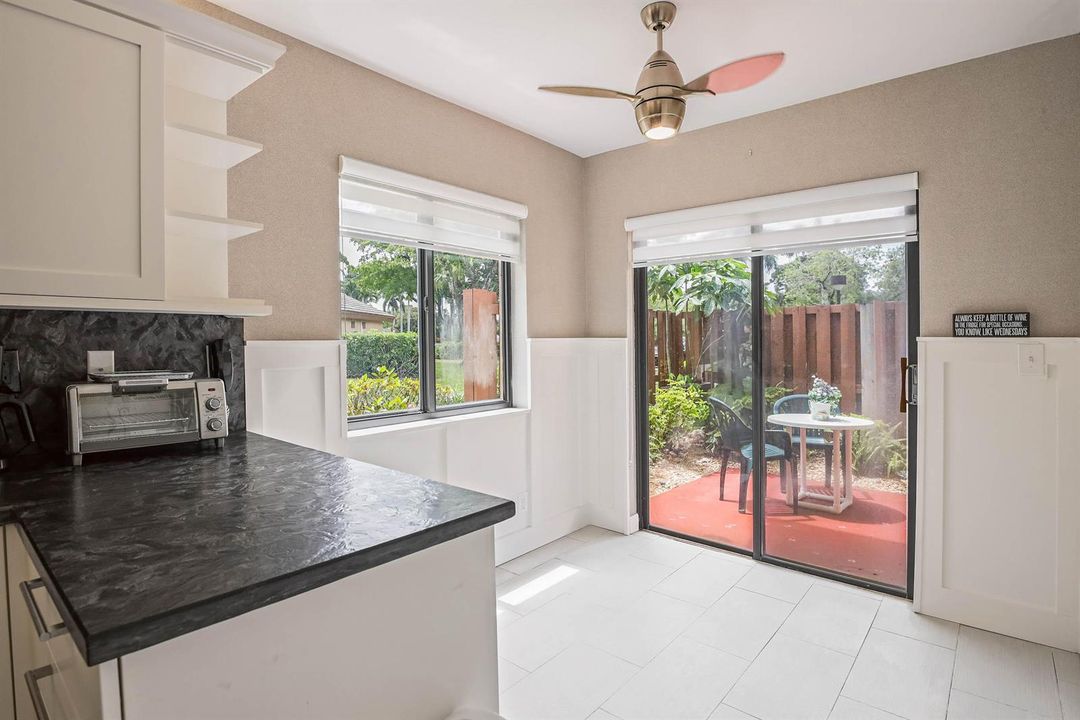 Breakfast Nook