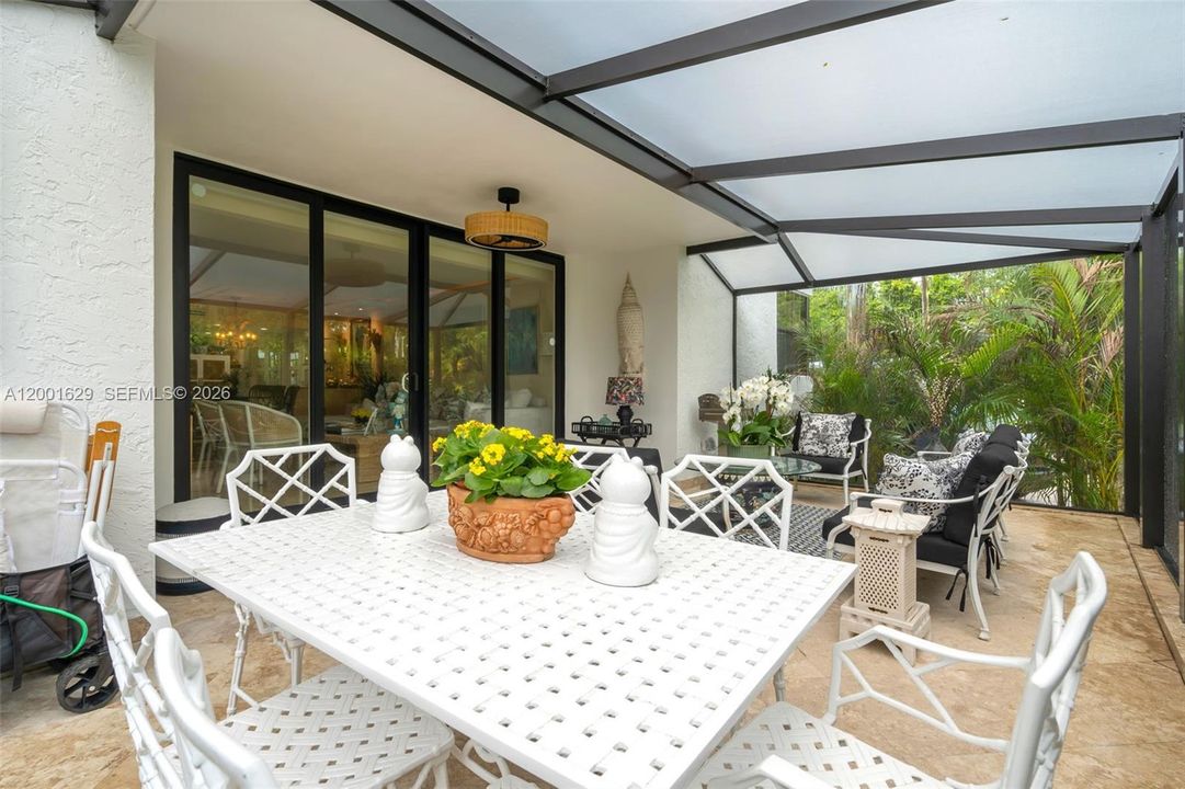 Active With Contract: $5,500 (2 beds, 2 baths, 1450 Square Feet)