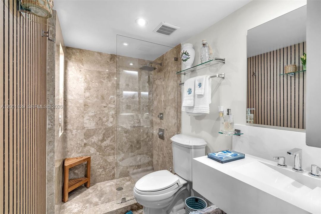 Active With Contract: $5,500 (2 beds, 2 baths, 1450 Square Feet)