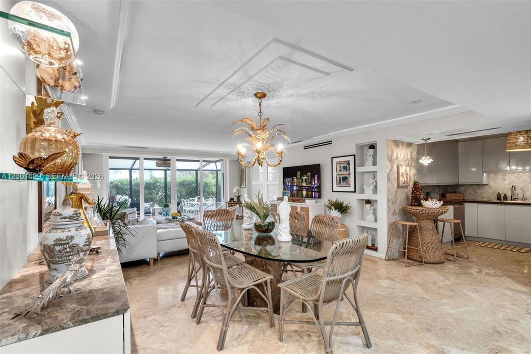 Active With Contract: $5,500 (2 beds, 2 baths, 1450 Square Feet)