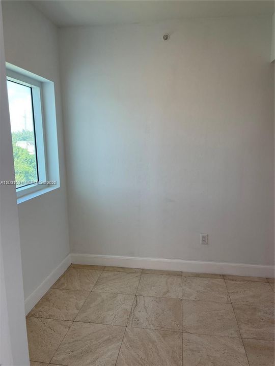 Activo con contrato: $3,350 (2 camas, 2 baños, 1763 Pies cuadrados)