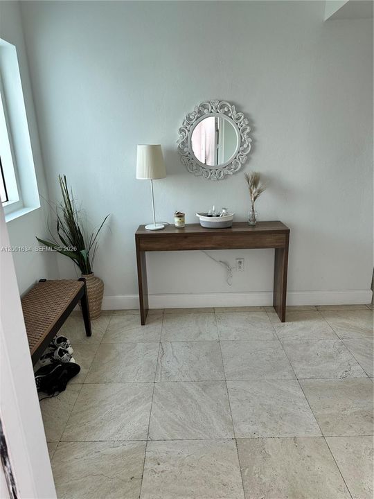 Activo con contrato: $3,350 (2 camas, 2 baños, 1763 Pies cuadrados)