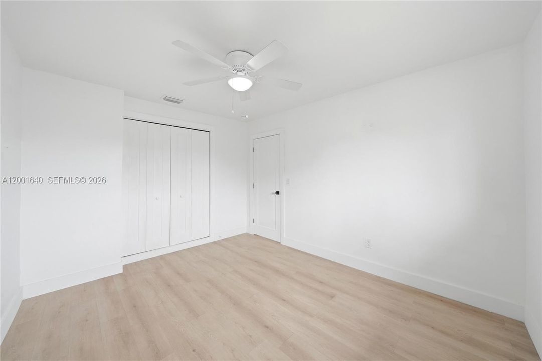 For Sale: $990,000 (4 beds, 3 baths, 1325 Square Feet)