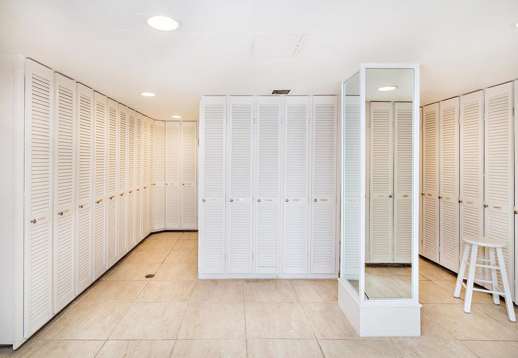 Locker Room2