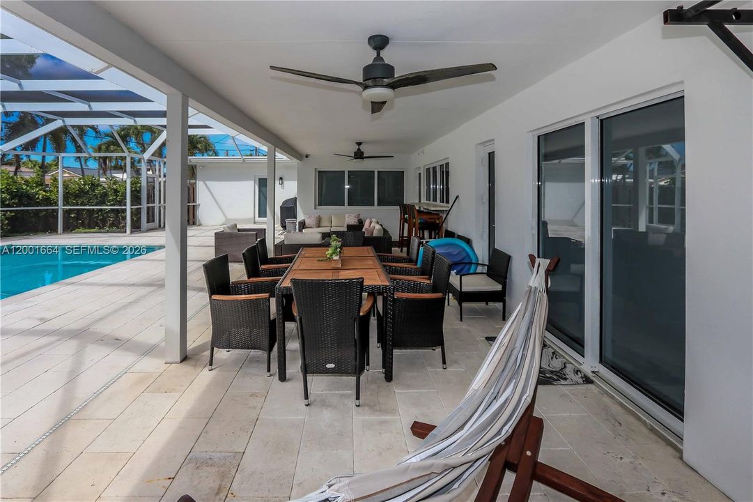For Sale: $1,749,000 (4 beds, 3 baths, 2208 Square Feet)