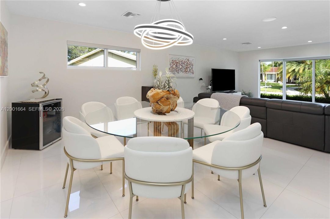 For Sale: $1,749,000 (4 beds, 3 baths, 2208 Square Feet)