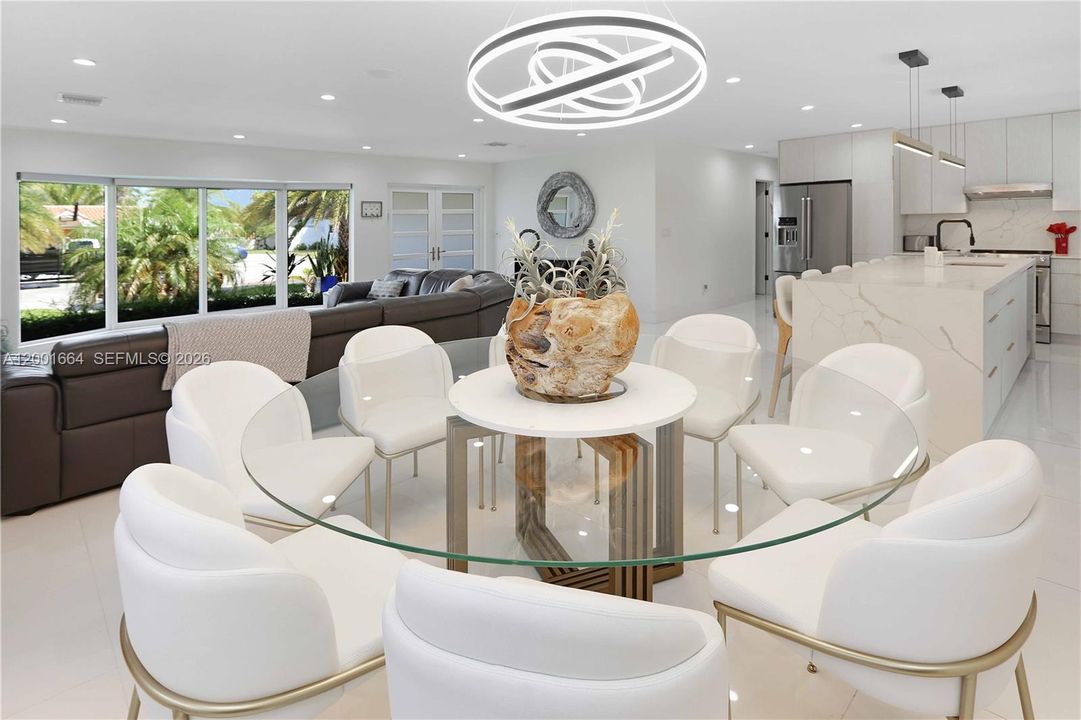 For Sale: $1,749,000 (4 beds, 3 baths, 2208 Square Feet)