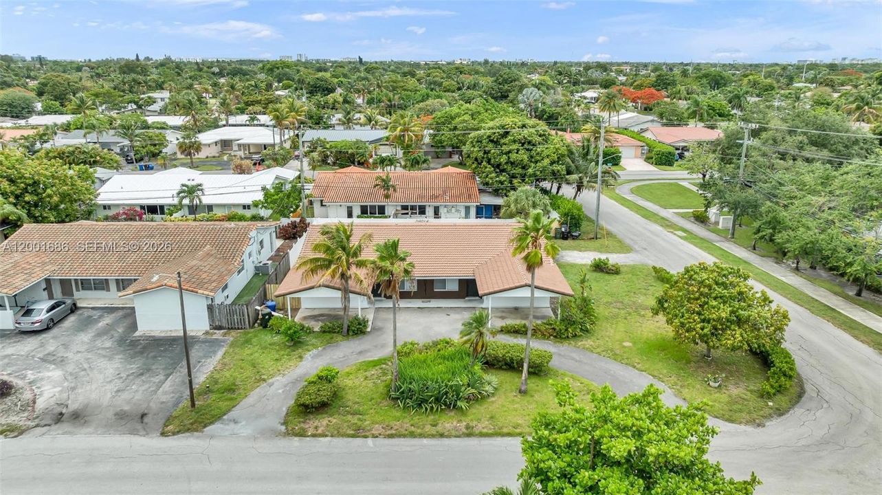For Rent: $2,400 (1 beds, 1 baths, 600 Square Feet)