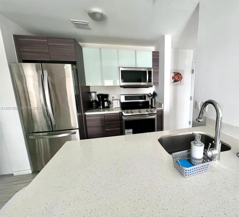 En Venta: $350,000 (1 camas, 1 baños, 641 Pies cuadrados)