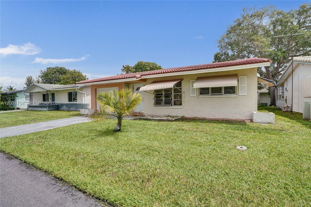En Venta: $269,999 (2 camas, 1 baños, 884 Pies cuadrados)