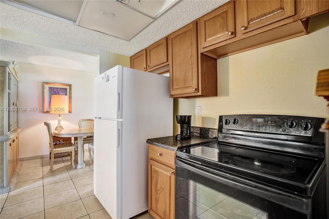 En Venta: $269,999 (2 camas, 1 baños, 884 Pies cuadrados)