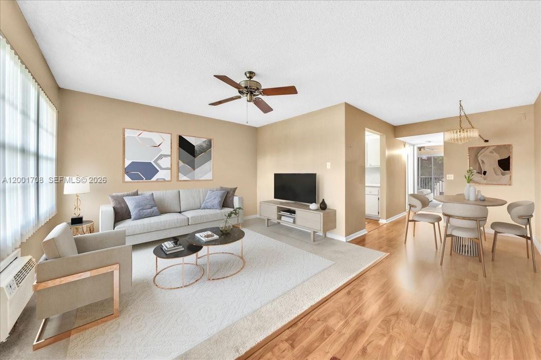 For Sale: $90,000 (1 beds, 1 baths, 685 Square Feet)