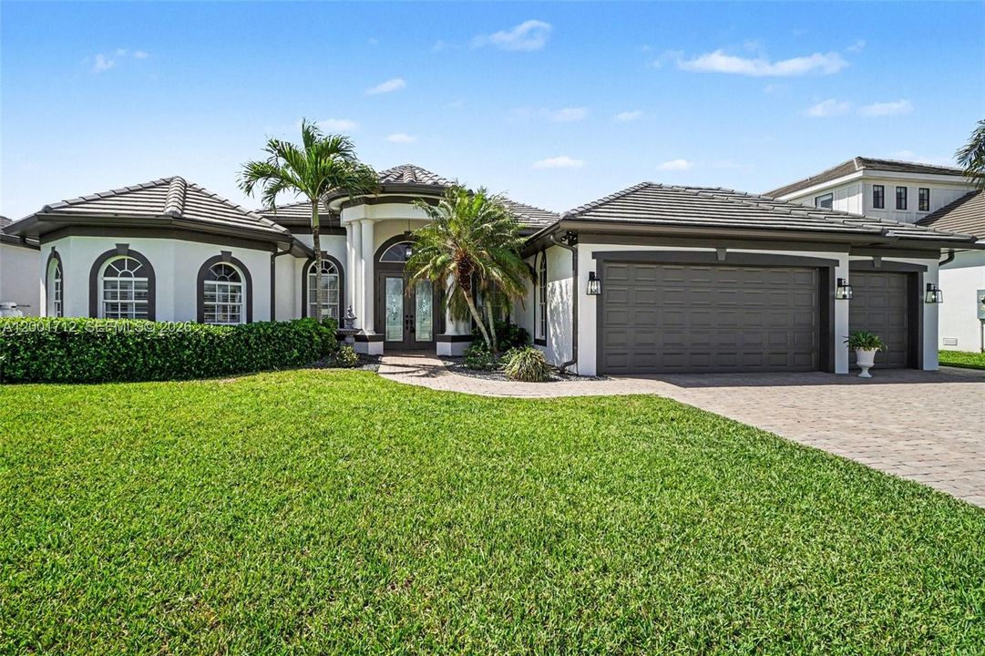 For Sale: $1,200,000 (3 beds, 3 baths, 2551 Square Feet)