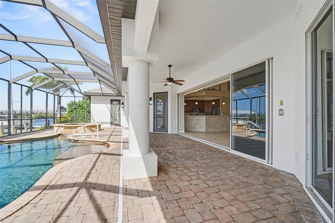 For Sale: $1,200,000 (3 beds, 3 baths, 2551 Square Feet)