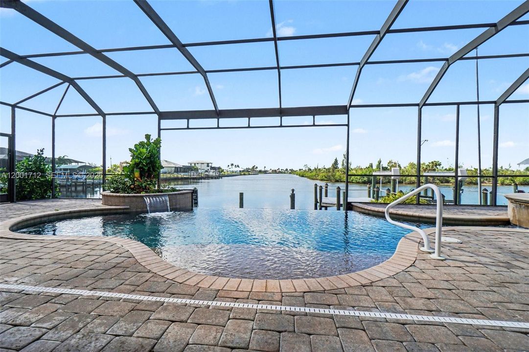 For Sale: $1,200,000 (3 beds, 3 baths, 2551 Square Feet)