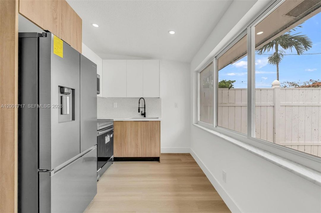 For Rent: $2,100 (0 beds, 1 baths, 480 Square Feet)