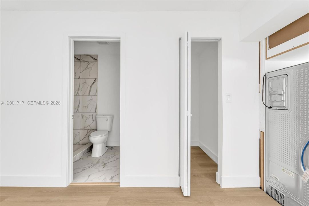 For Rent: $2,100 (0 beds, 1 baths, 480 Square Feet)
