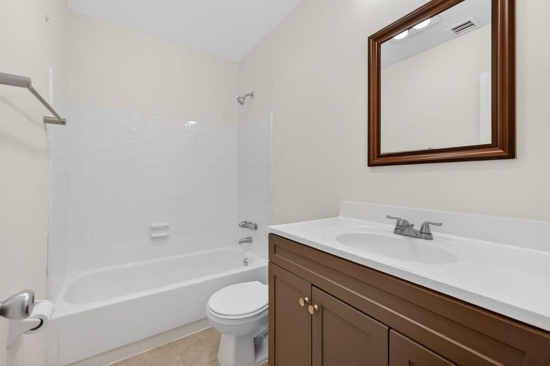 22-web-or-mls-699A8476