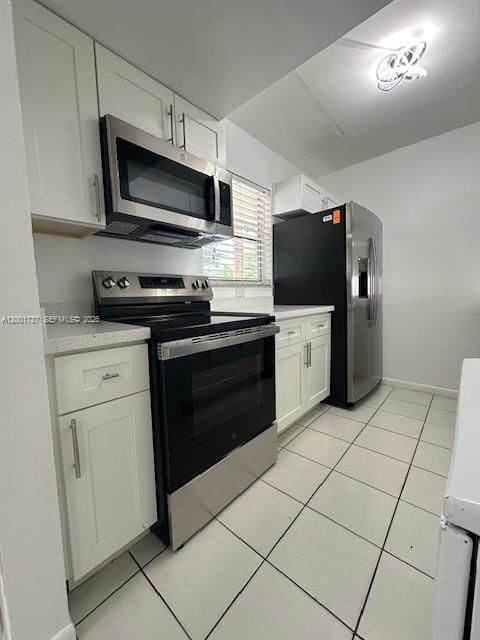 Activo con contrato: $1,900 (2 camas, 2 baños, 767 Pies cuadrados)