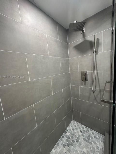 Activo con contrato: $1,900 (2 camas, 2 baños, 767 Pies cuadrados)