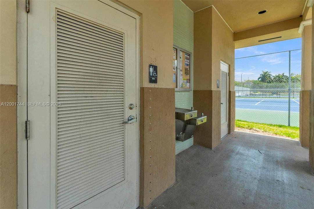 En Venta: $93,800 (0.22 acres)
