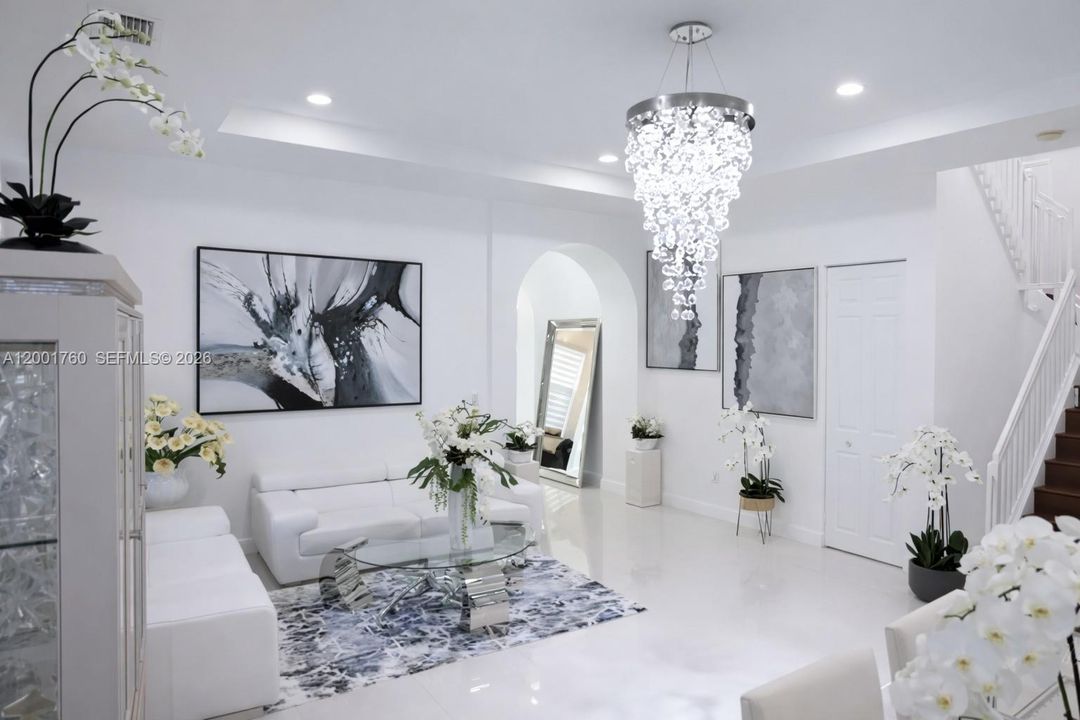 For Sale: $1,495,000 (4 beds, 3 baths, 2720 Square Feet)